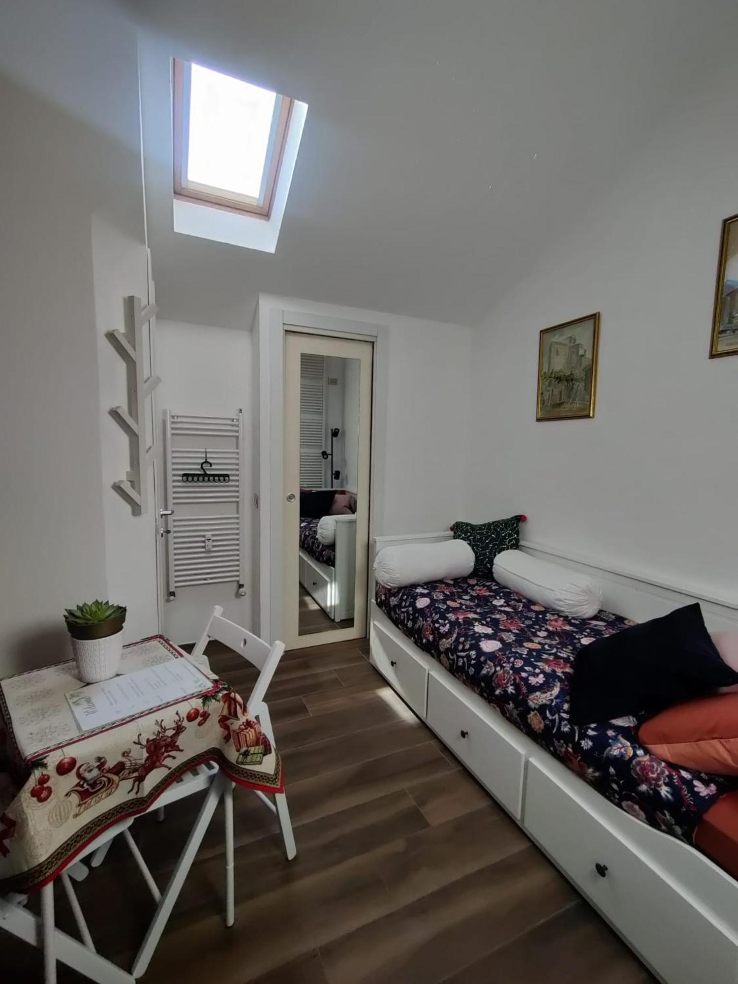 A Casa Di Ross Apartment Milan Exterior photo